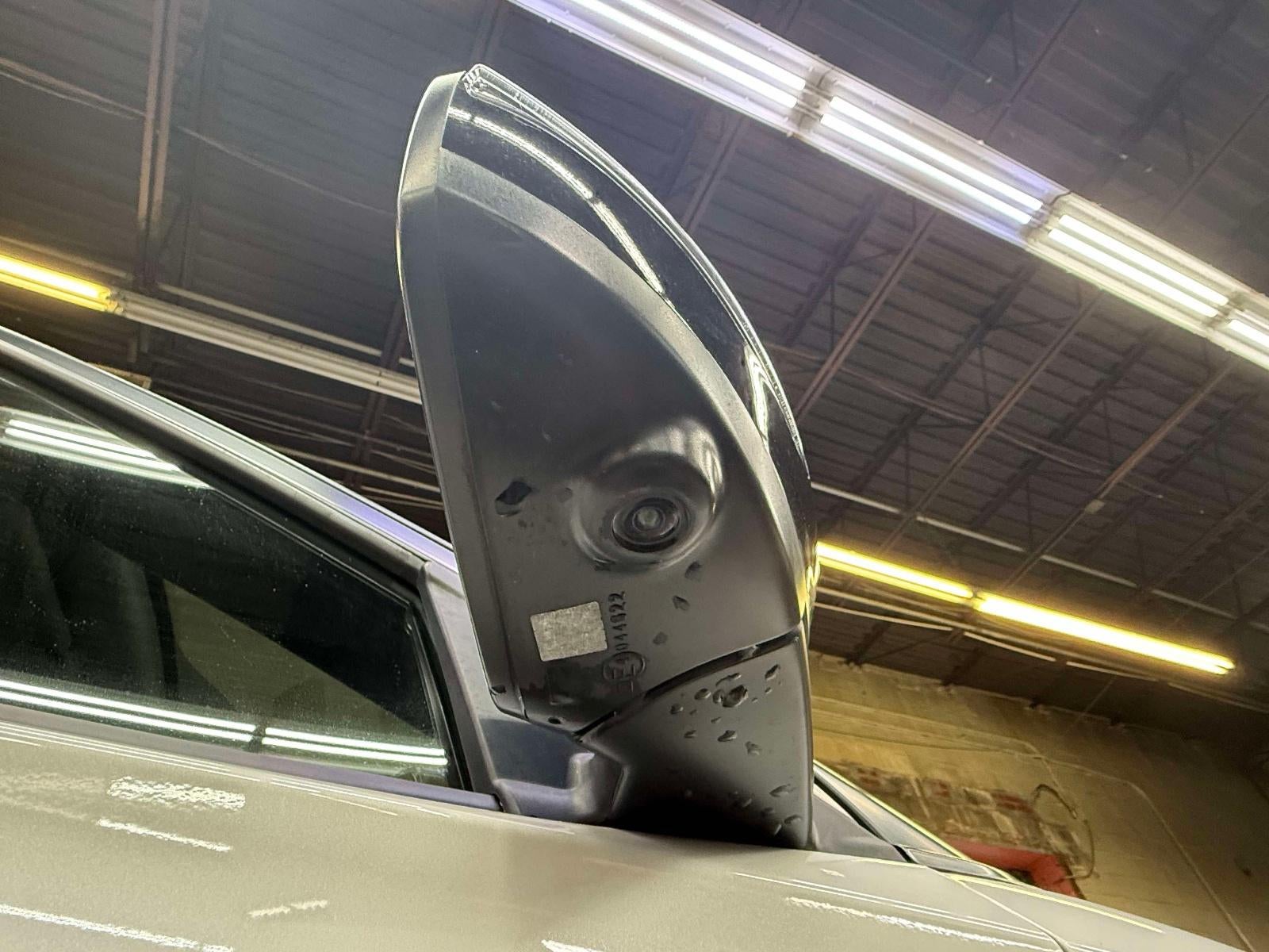 2024 Nissan Kicks SR Xtronic CVT