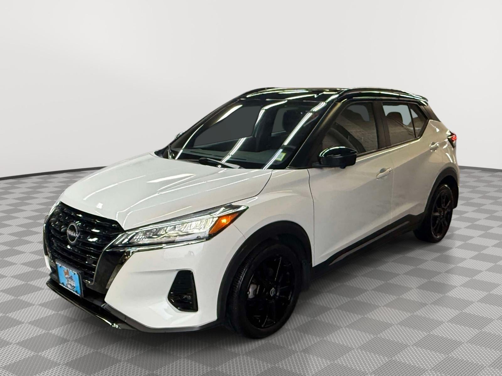 2024 Nissan Kicks SR Xtronic CVT