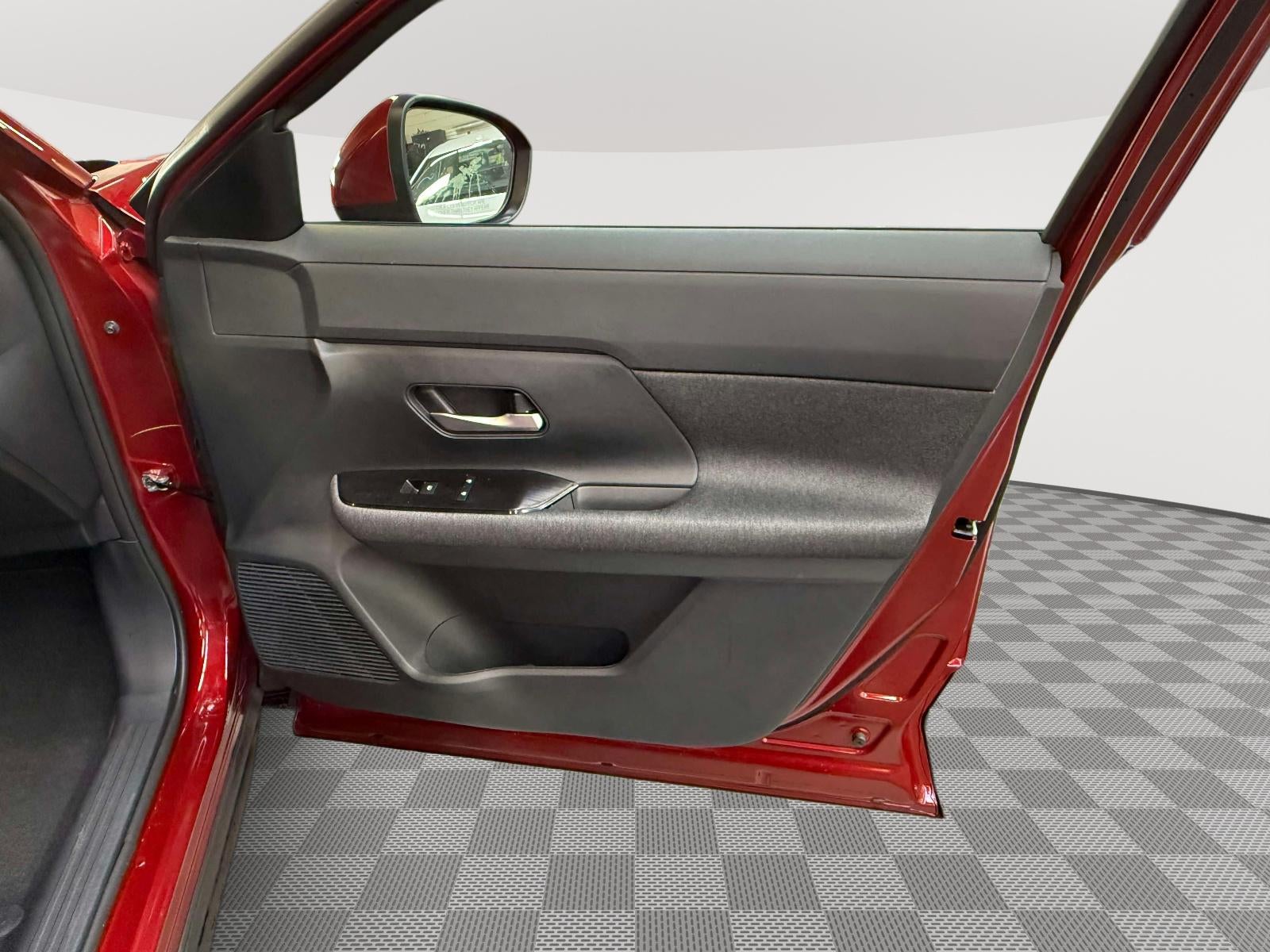 2025 Nissan Kicks SV Intelligent AWD
