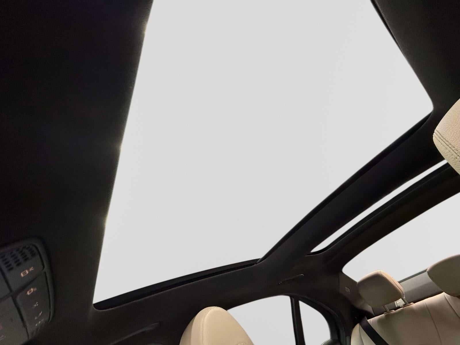 2018 Mercedes-Benz C 300 4MATIC®