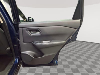 2024 Nissan Rogue SV FWD