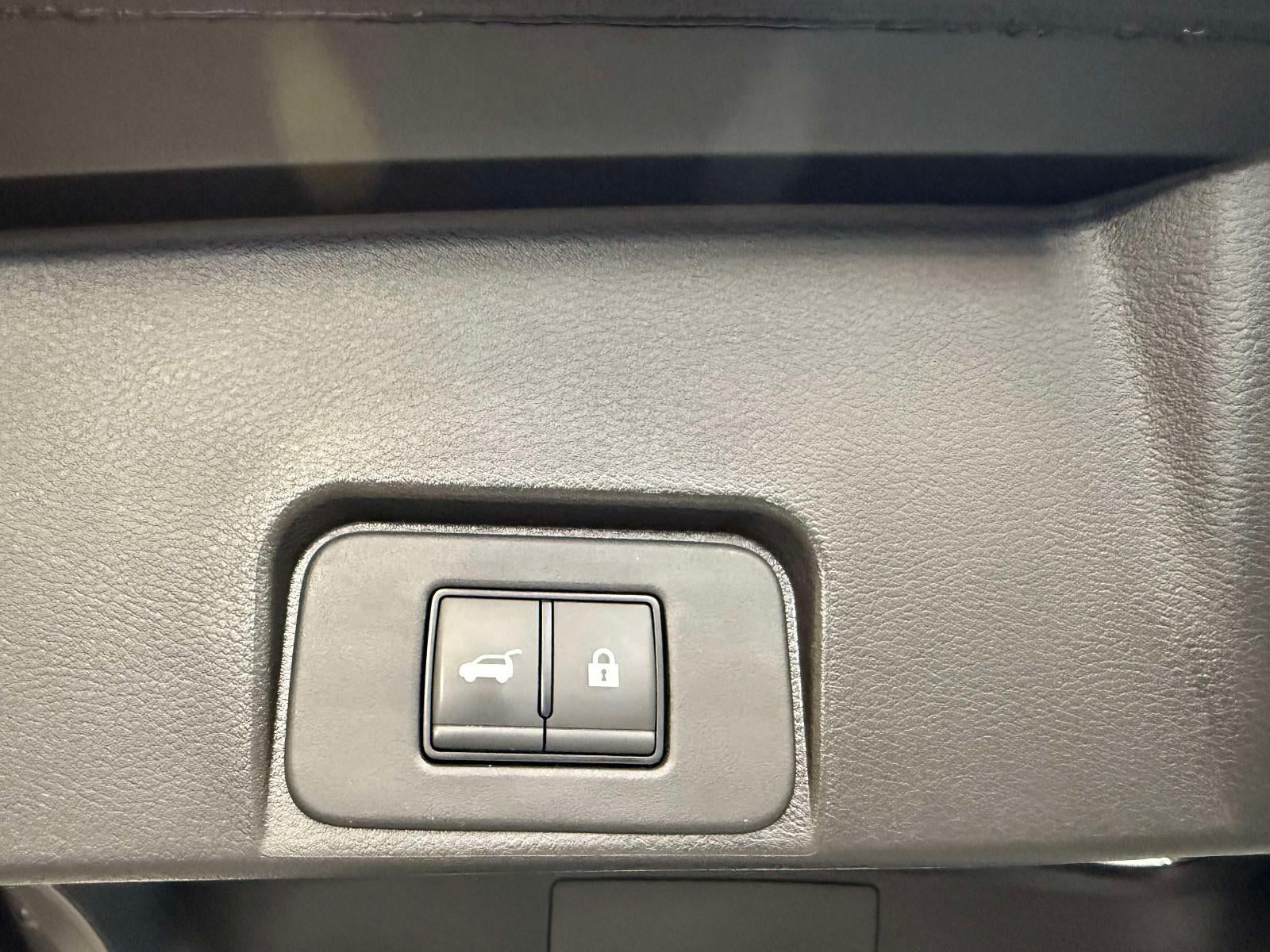 2024 Nissan Rogue SV FWD