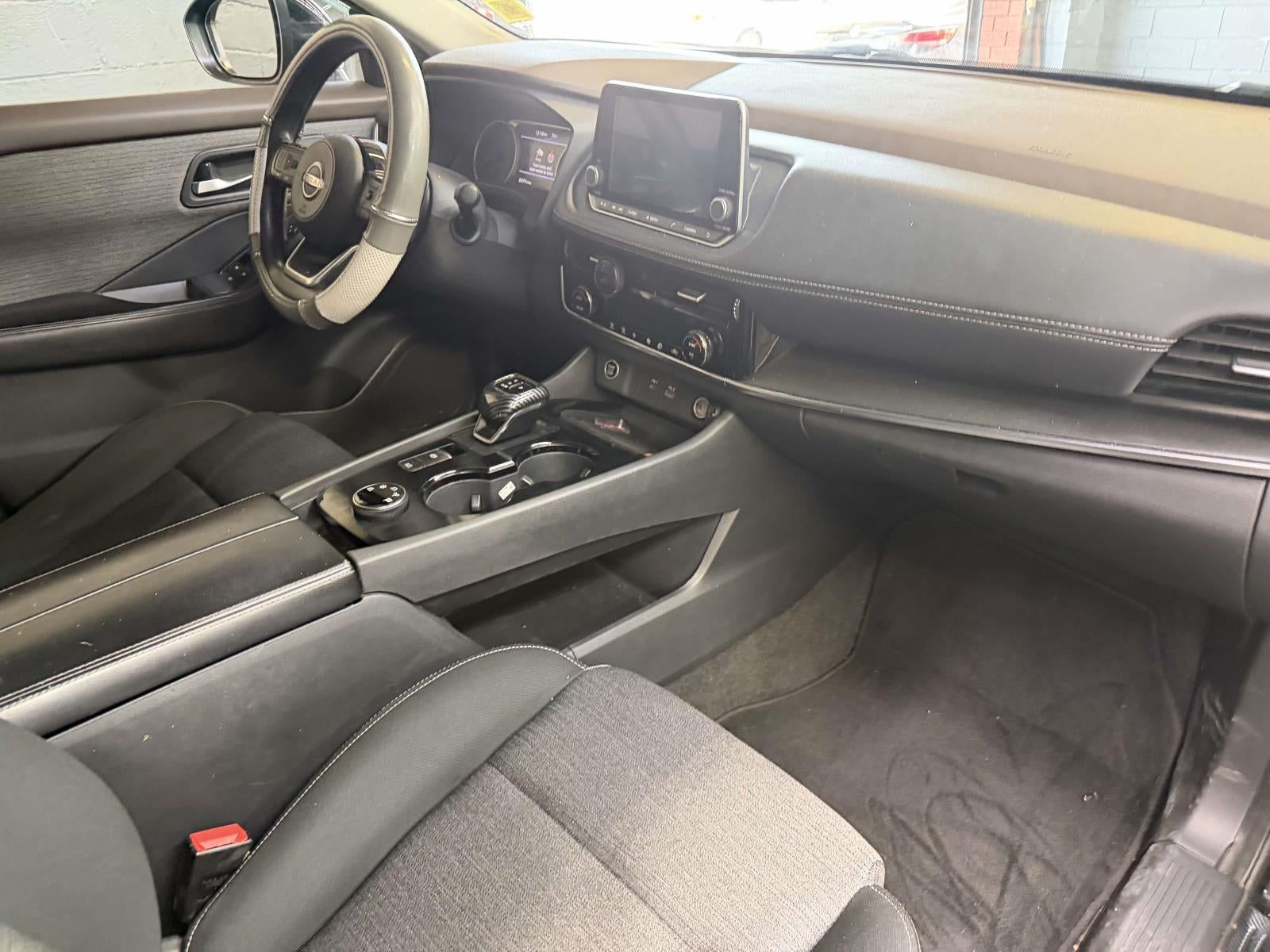 2022 Nissan Rogue SV Intelligent AWD