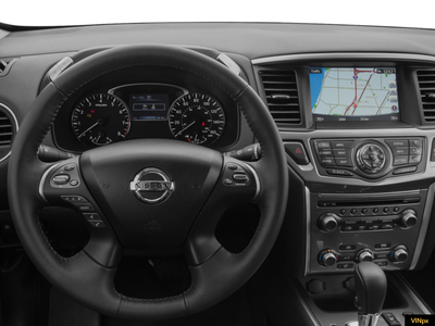 2017 Nissan Pathfinder SV