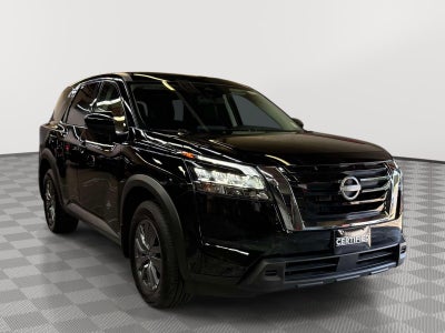 2025 Nissan Pathfinder S 4WD
