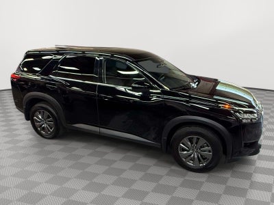 2025 Nissan Pathfinder S 4WD