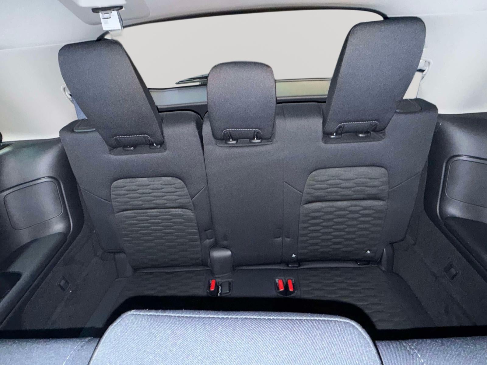 2025 Nissan Pathfinder S 4WD