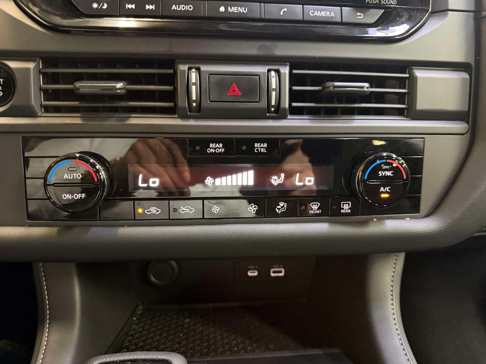 2025 Nissan Pathfinder S 4WD