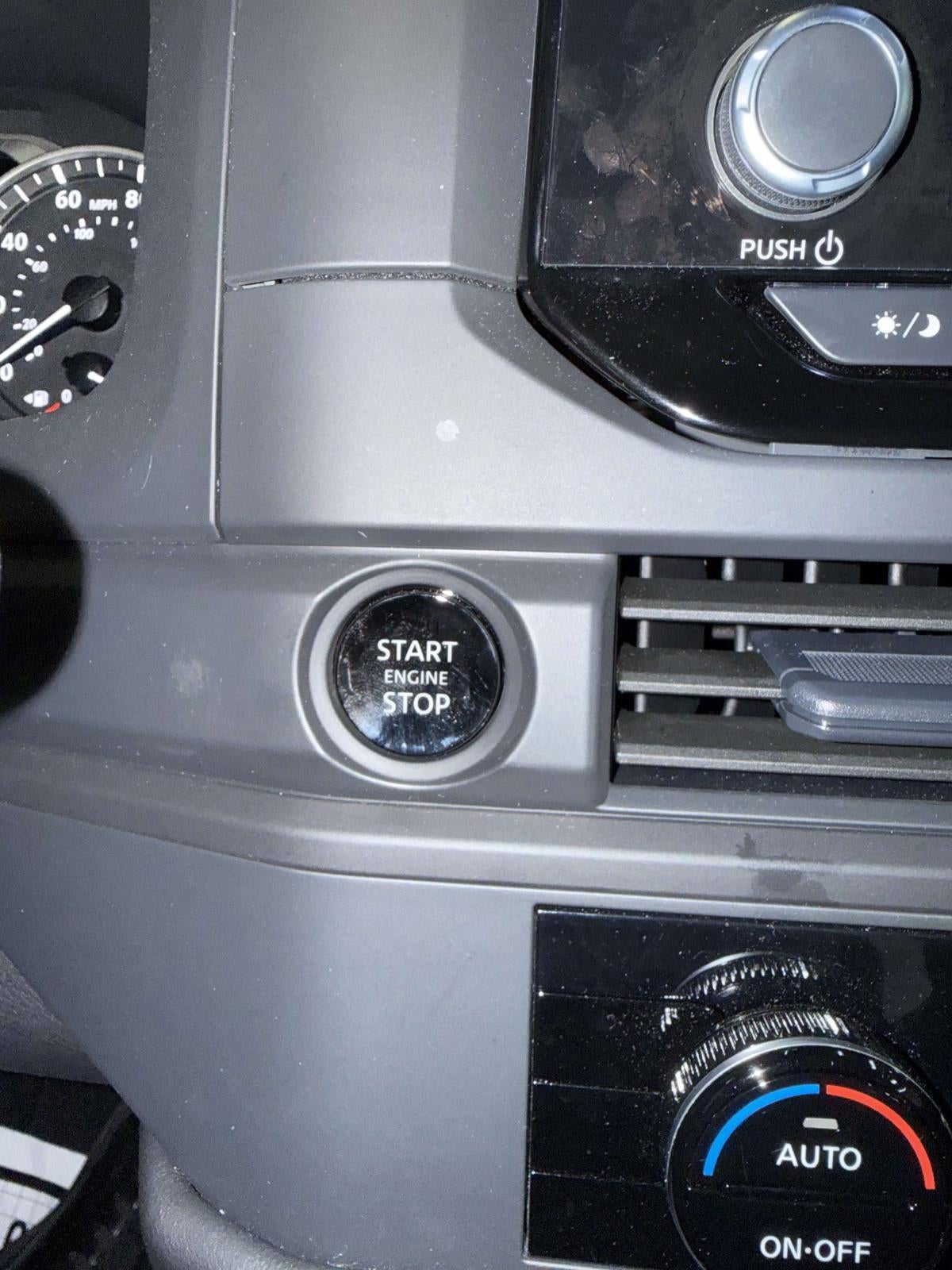 2025 Nissan Pathfinder S 4WD