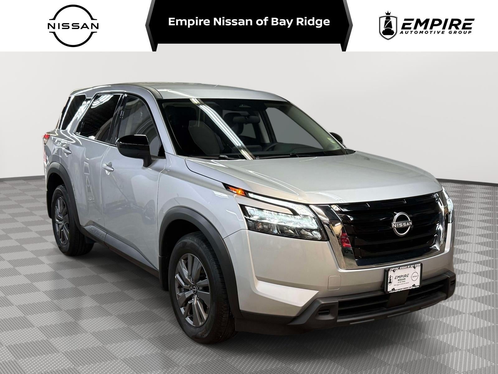 2025 Nissan Pathfinder S 4WD