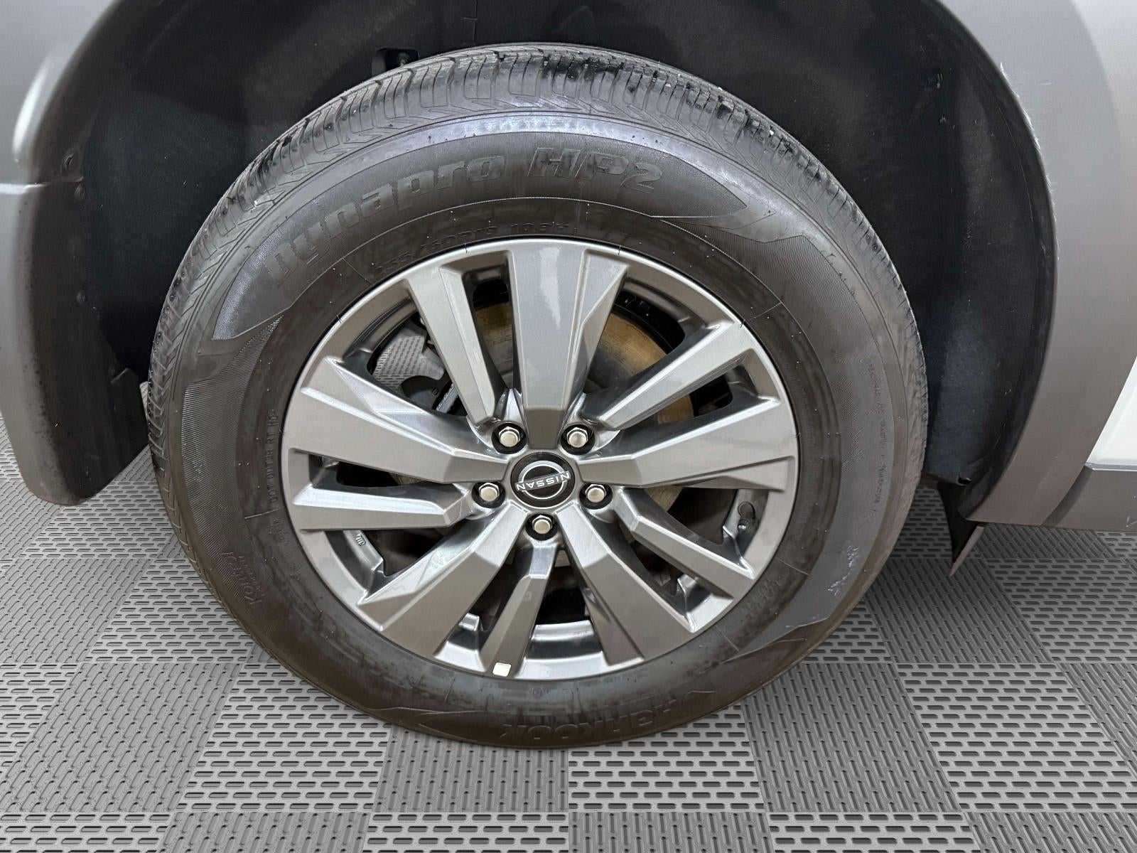 2025 Nissan Pathfinder S 4WD