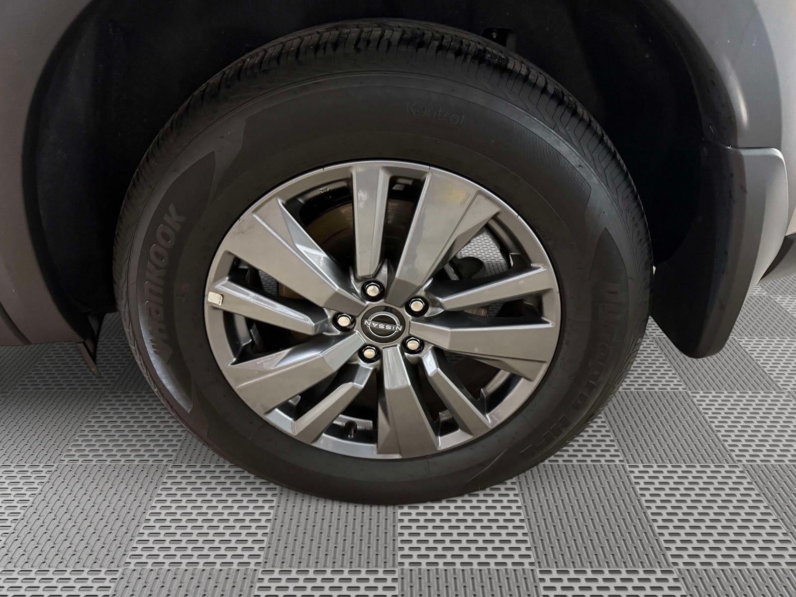 2025 Nissan Pathfinder S 4WD