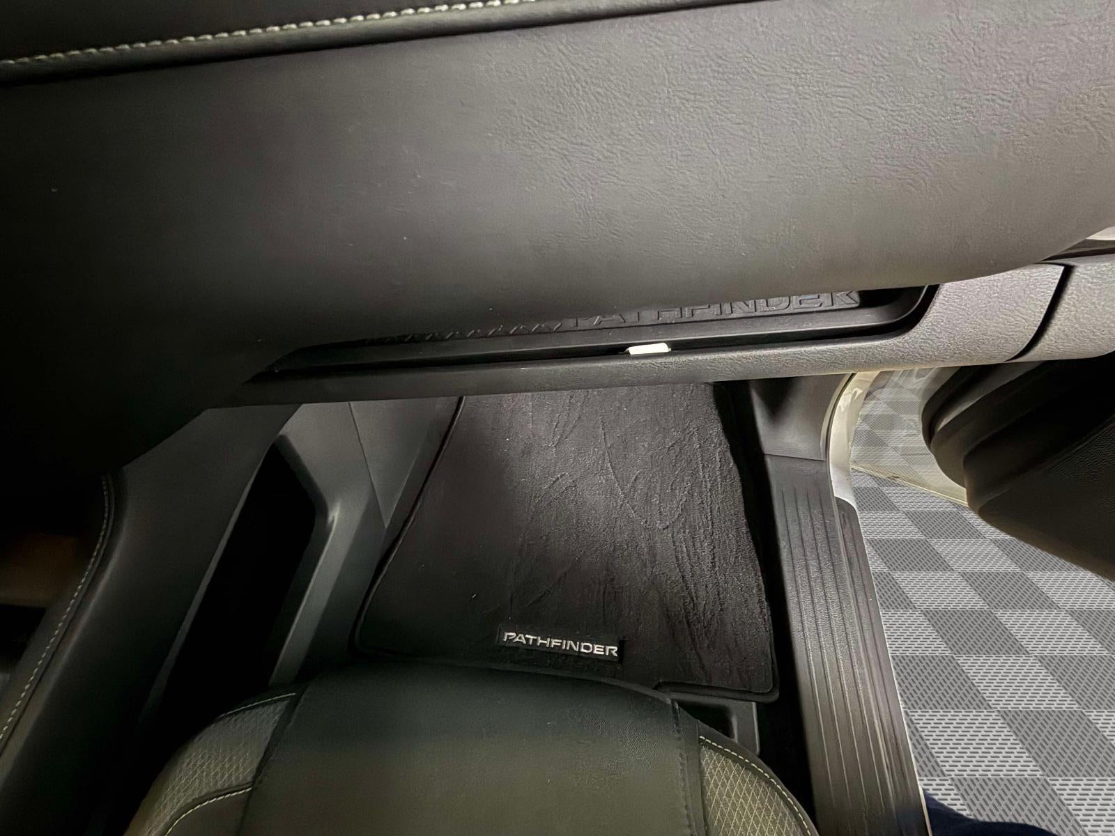 2025 Nissan Pathfinder S 4WD