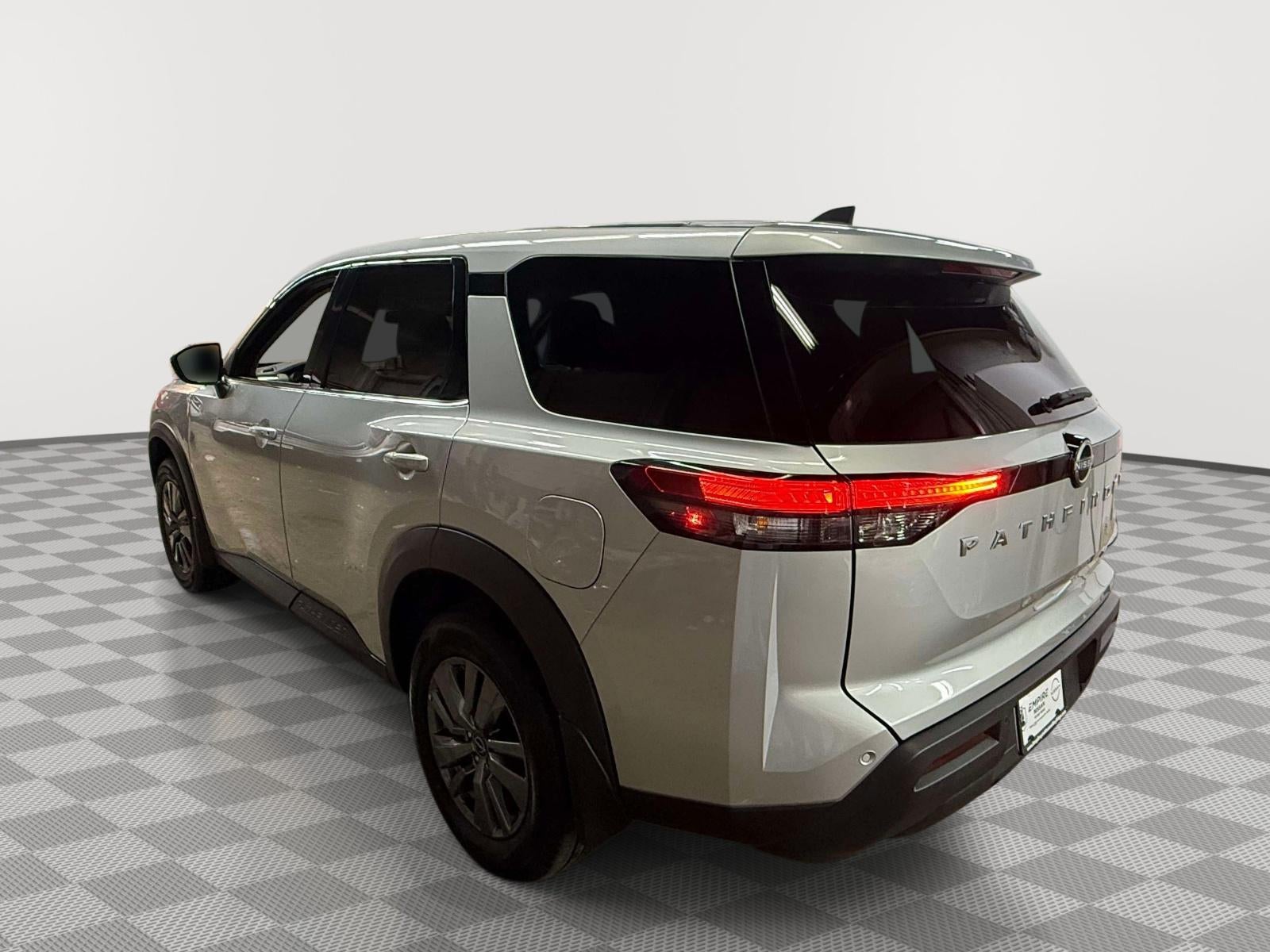 2025 Nissan Pathfinder S 4WD