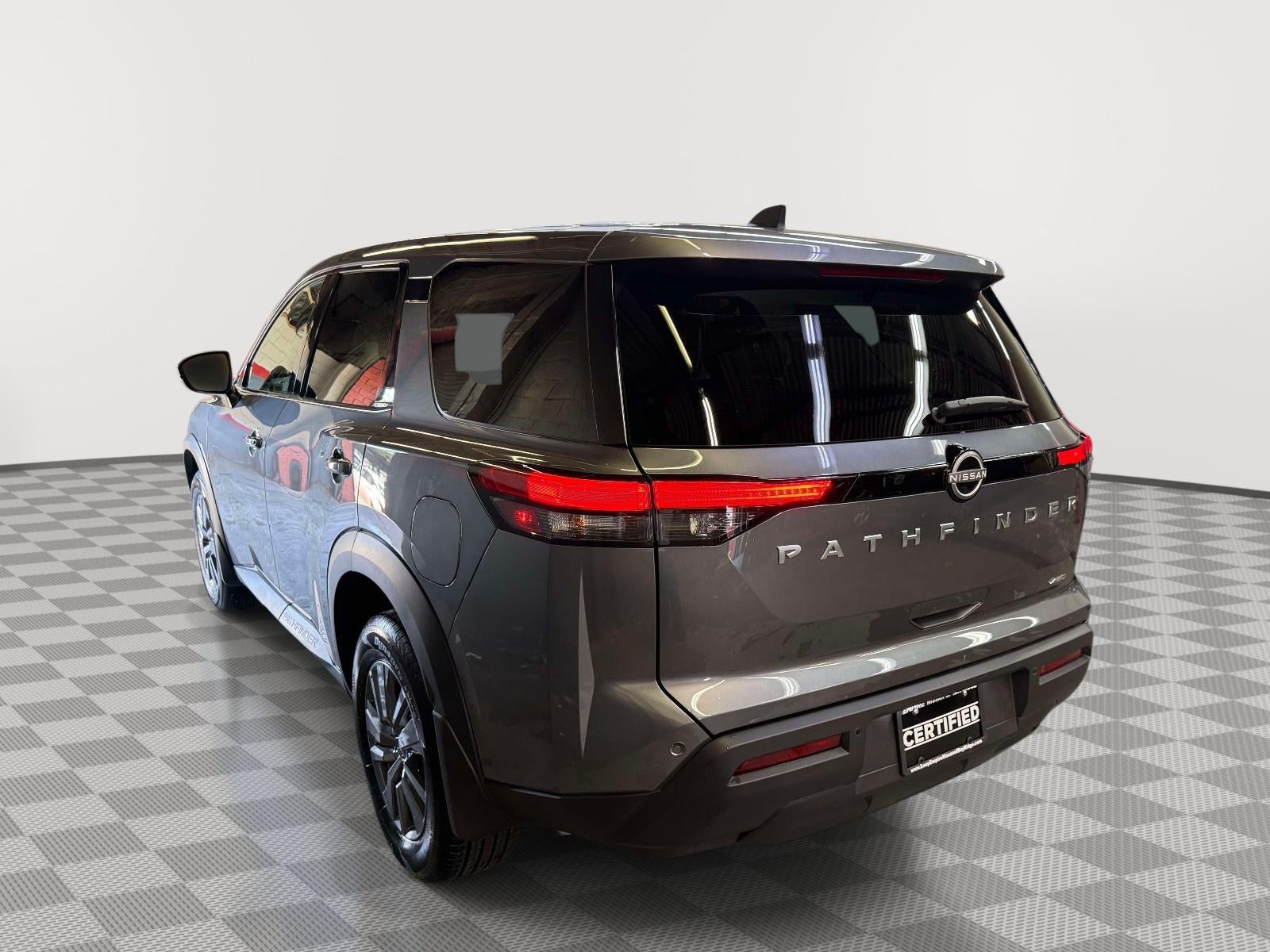 2025 Nissan Pathfinder S 4WD
