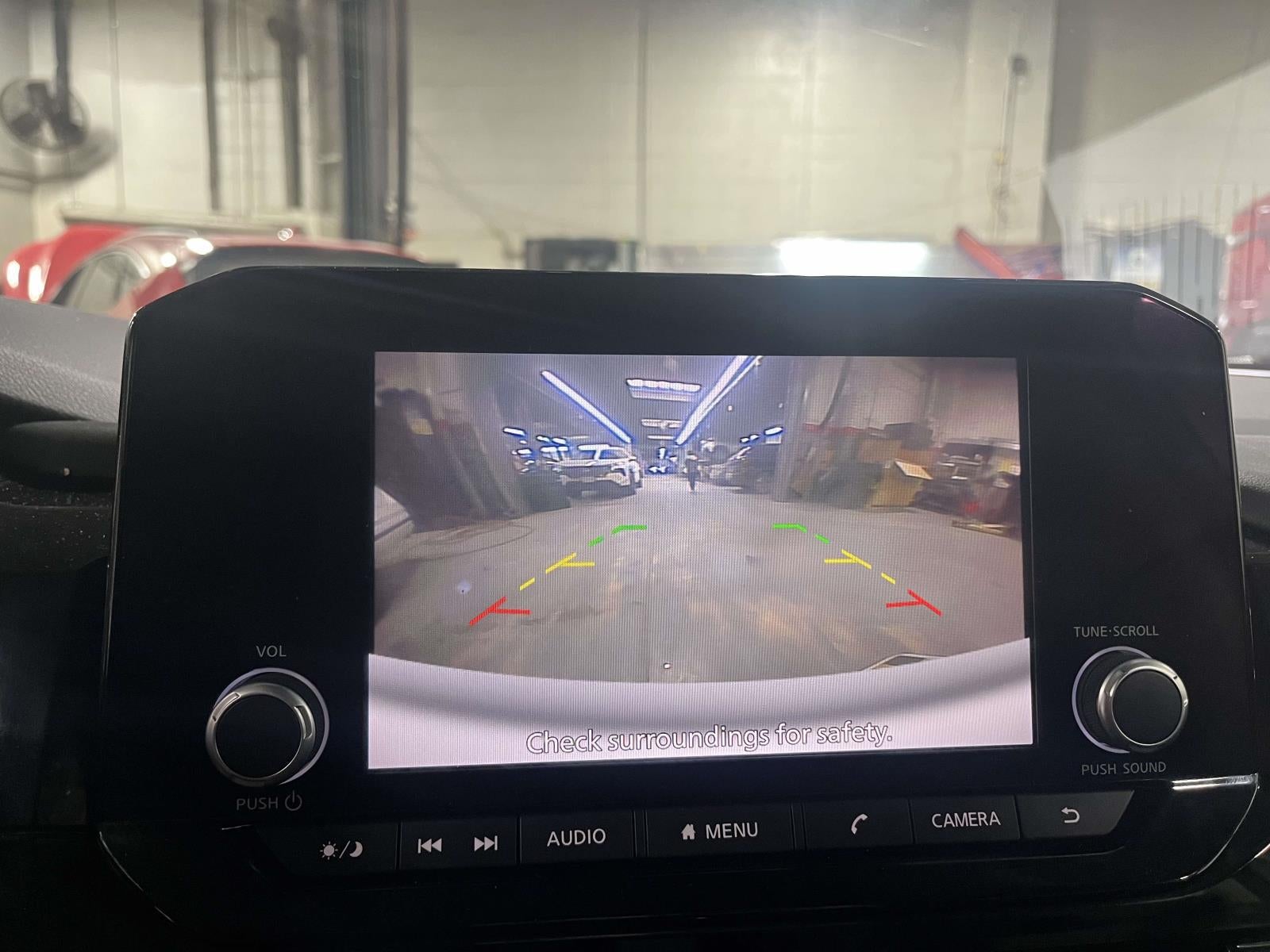 2025 Nissan Pathfinder SV 4WD