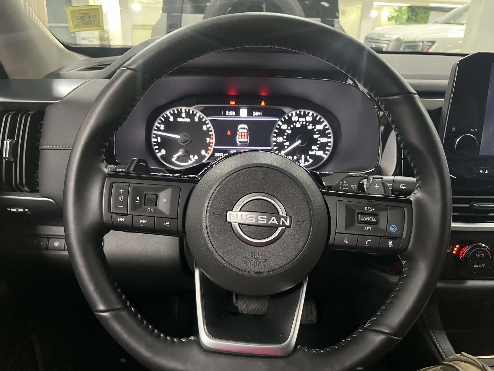 2025 Nissan Pathfinder SL 4WD