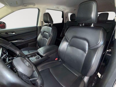 2022 Nissan Pathfinder SL 4WD