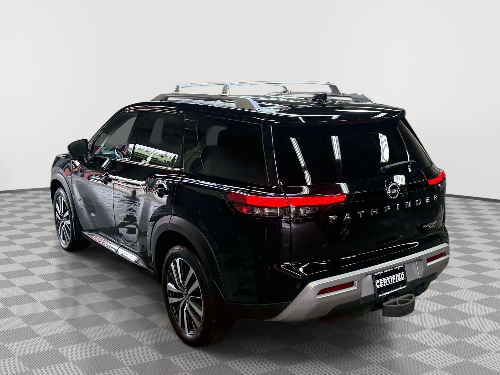 2022 Nissan Pathfinder Platinum 4WD