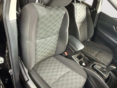 2018 Nissan Rogue Sport SV