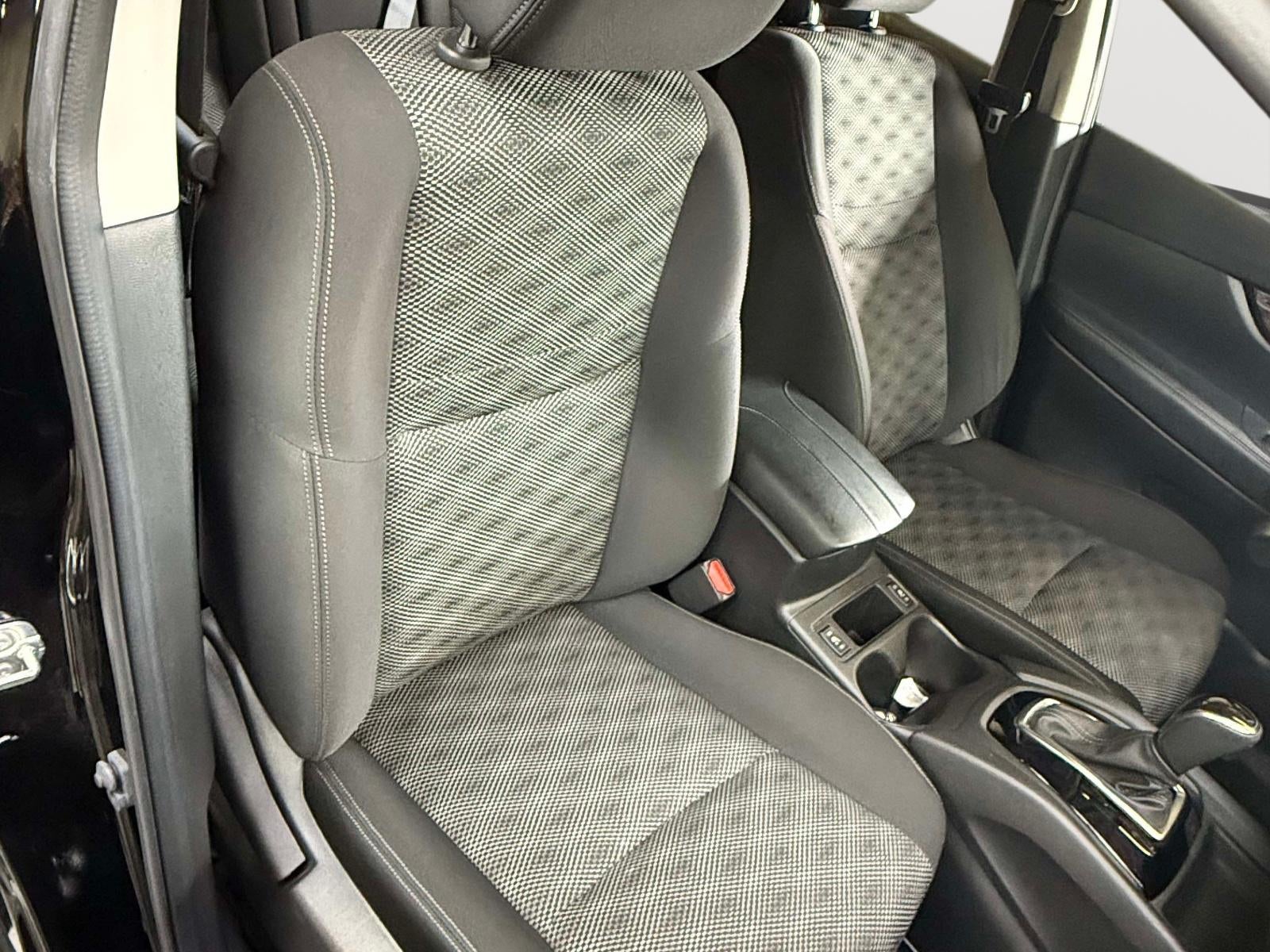2018 Nissan Rogue Sport SV