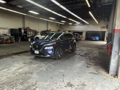 2023 Nissan Rogue SL Intelligent AWD