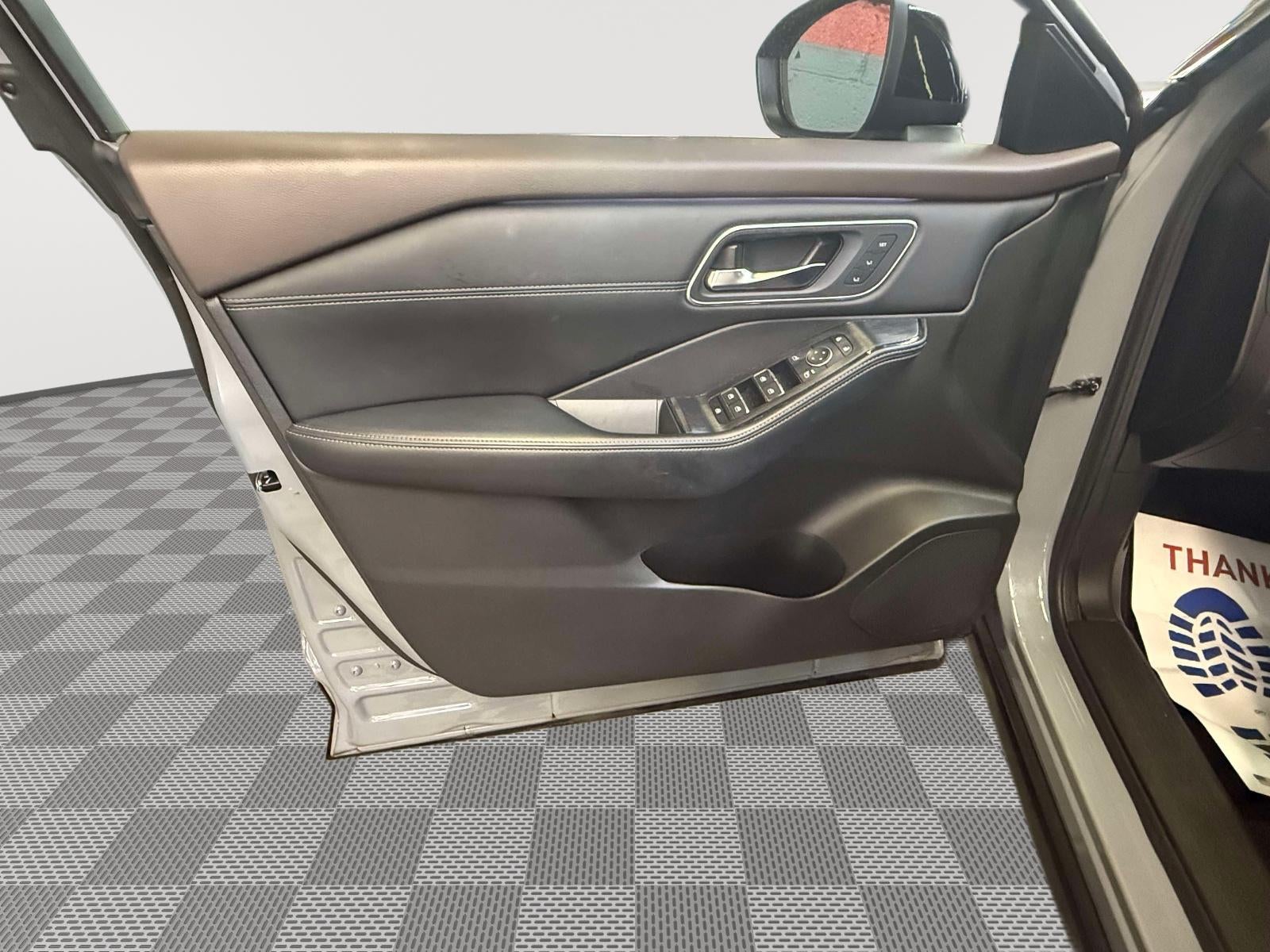 2023 Nissan Rogue Platinum Intelligent AWD
