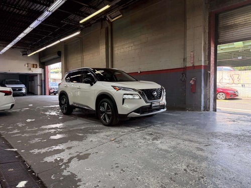 2023 Nissan Rogue Platinum Intelligent AWD