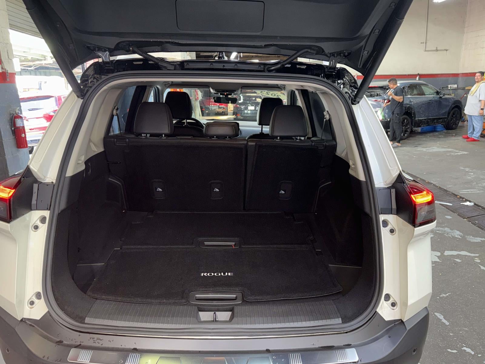 2023 Nissan Rogue Platinum Intelligent AWD