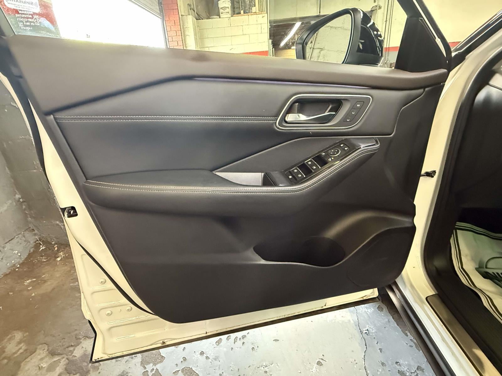2023 Nissan Rogue Platinum Intelligent AWD