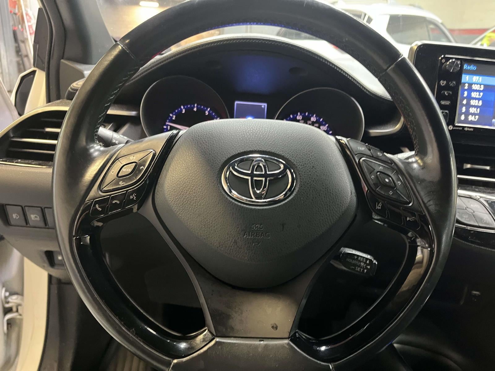 2018 Toyota C-HR XLE Premium