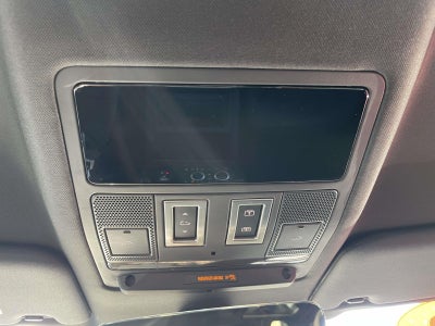 2023 Land Rover Defender 110 S