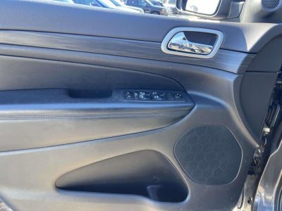 2021 Jeep Grand Cherokee Laredo X 4x4