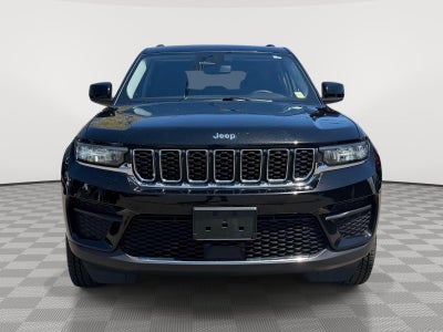 2023 Jeep Grand Cherokee Laredo 4x4