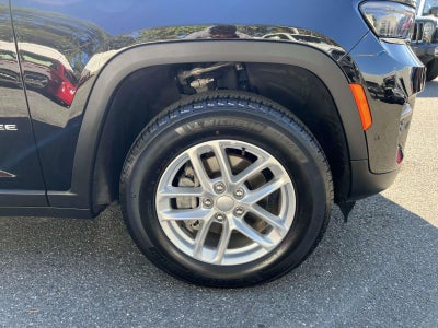 2025 Jeep Grand Cherokee Laredo X 4x4