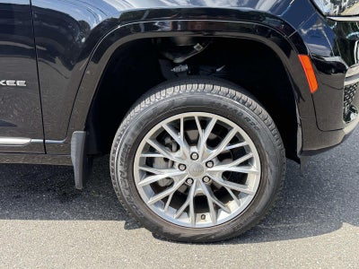 2022 Jeep Grand Cherokee Summit 4x4