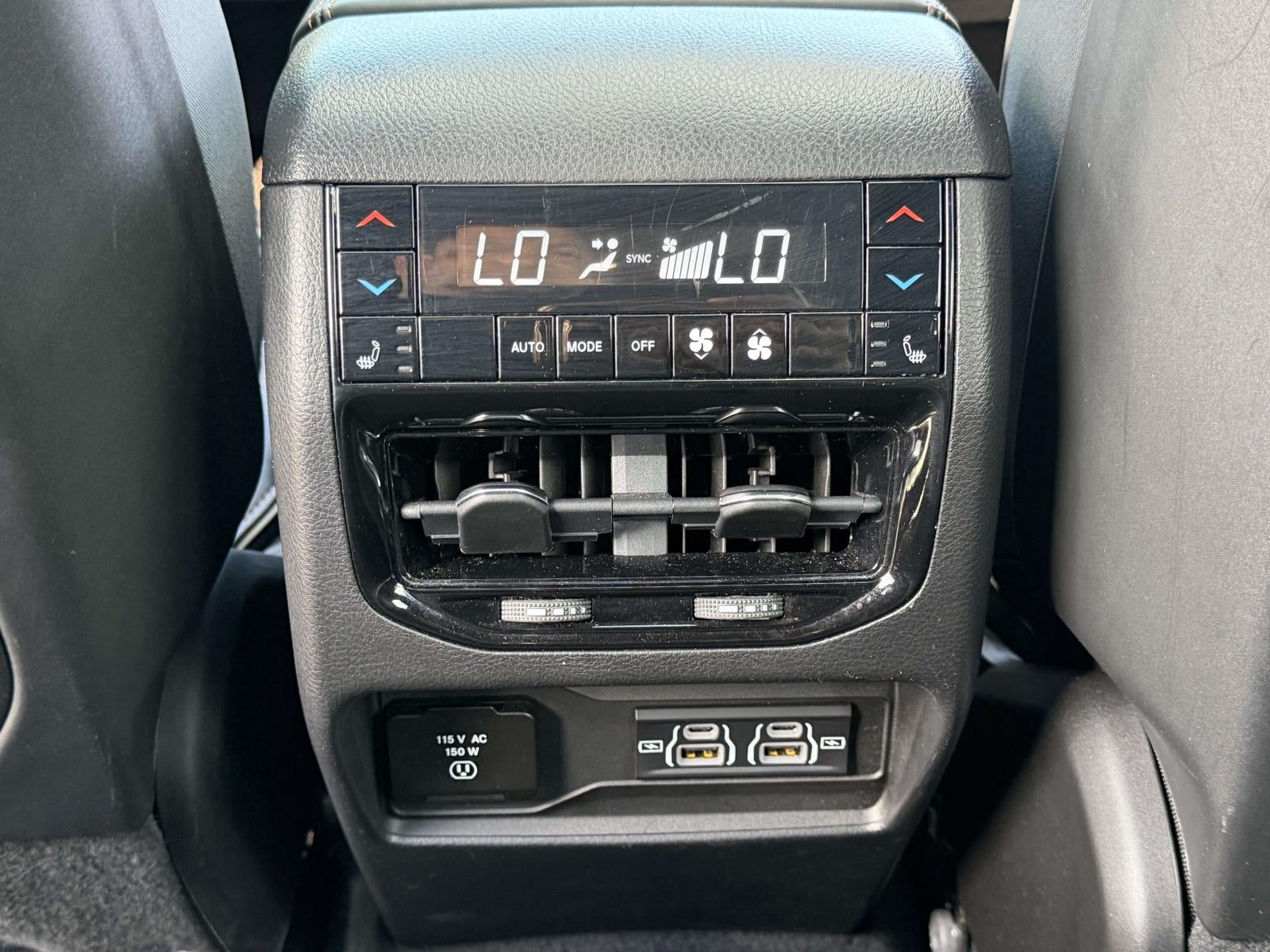 2022 Jeep Grand Cherokee Summit 4x4