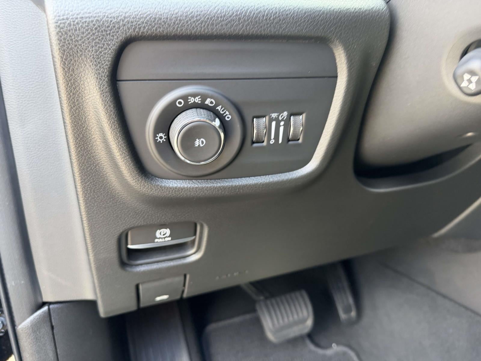 2022 Jeep Grand Cherokee Summit 4x4