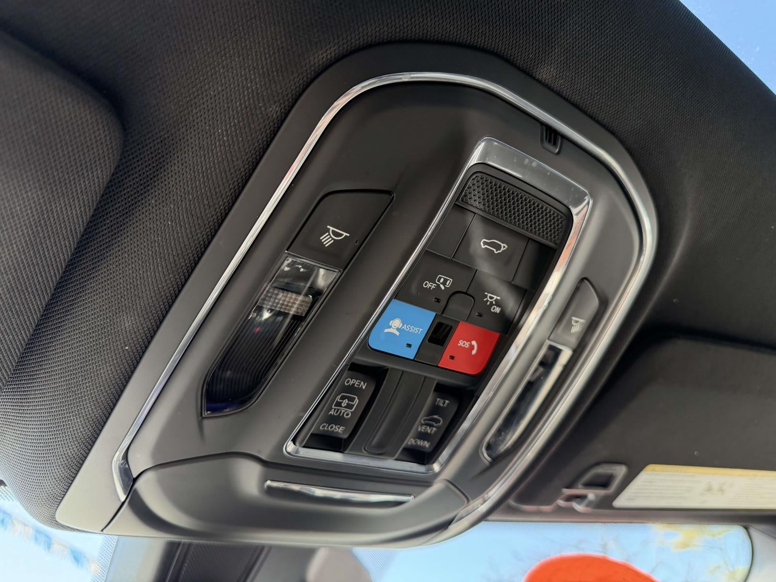 2023 Jeep Grand Cherokee L Altitude 4x4