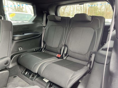 2025 Jeep Grand Cherokee L Laredo X 4x4