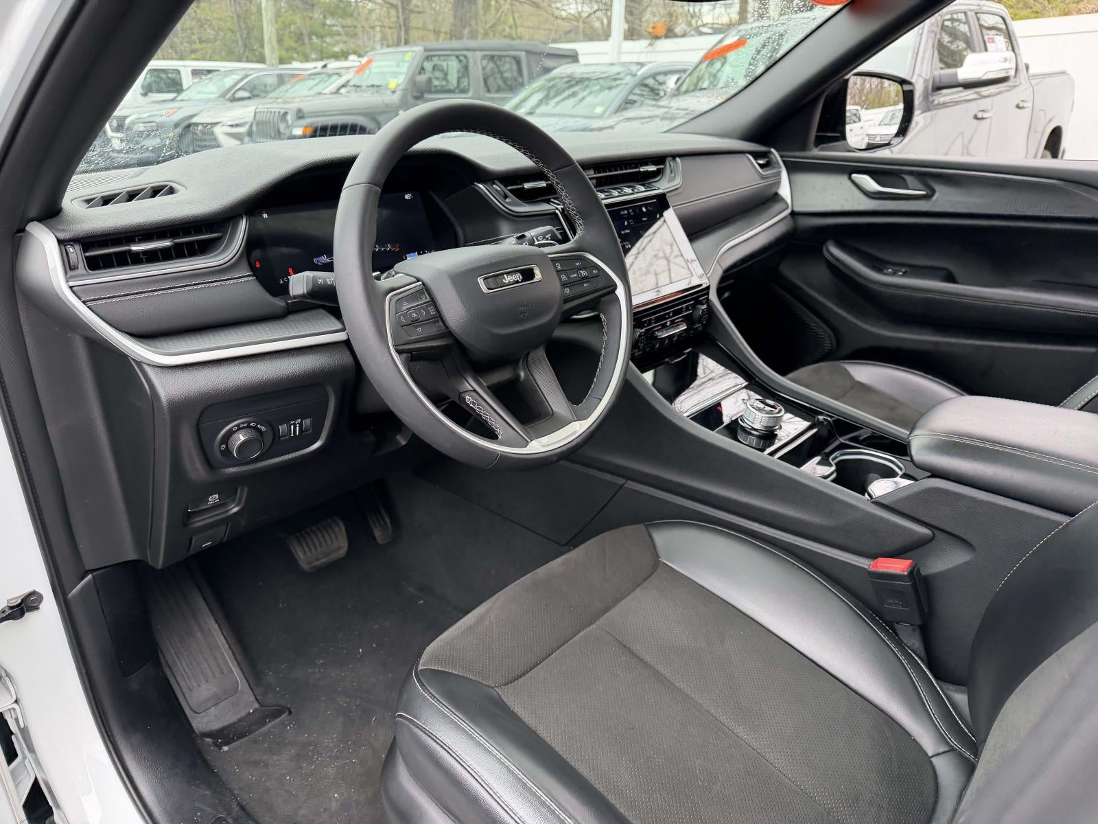 2023 Jeep Grand Cherokee L Altitude 4x4