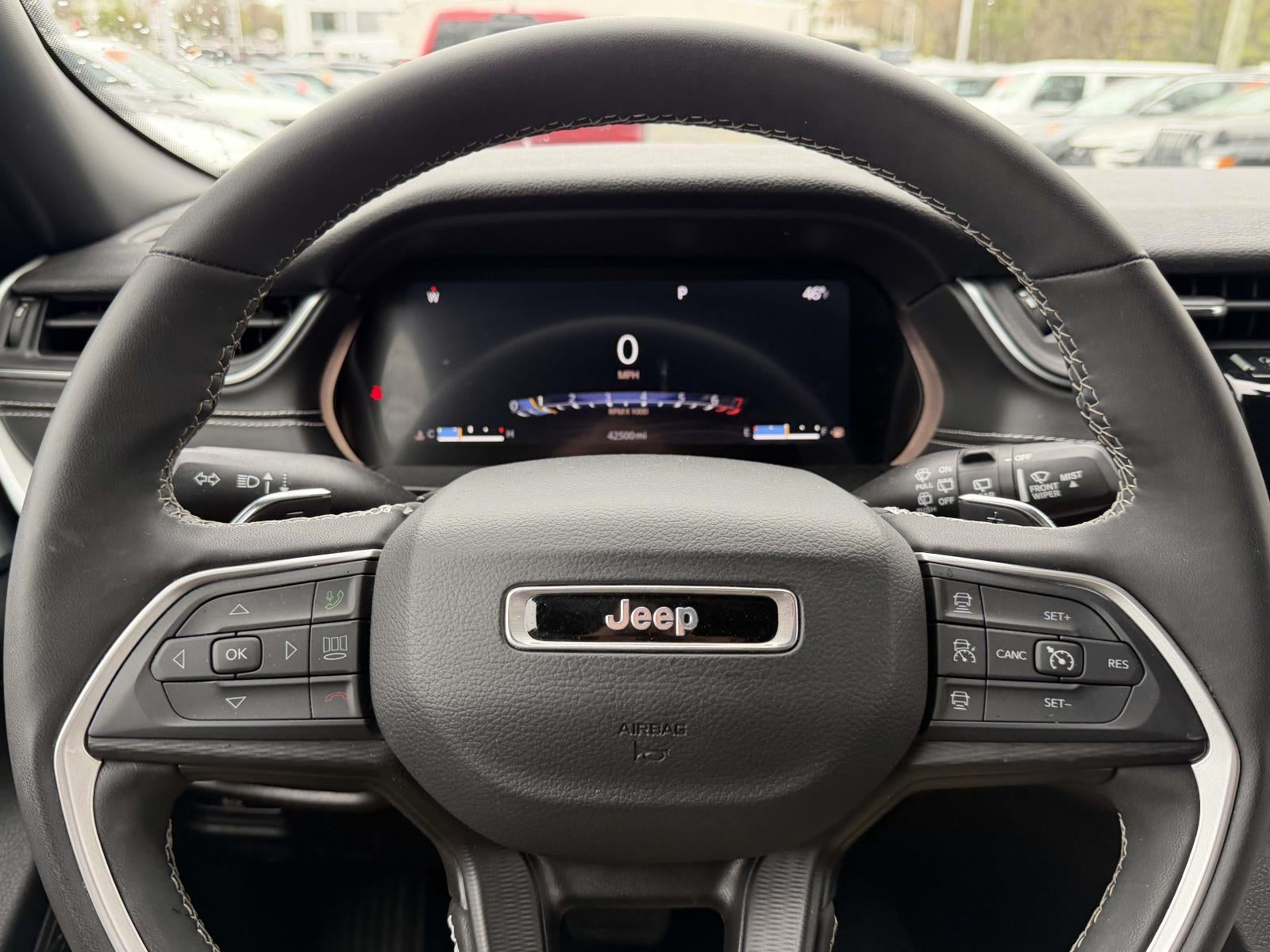 2023 Jeep Grand Cherokee L Altitude 4x4