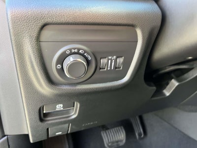 2025 Jeep Grand Cherokee L Laredo X 4x4