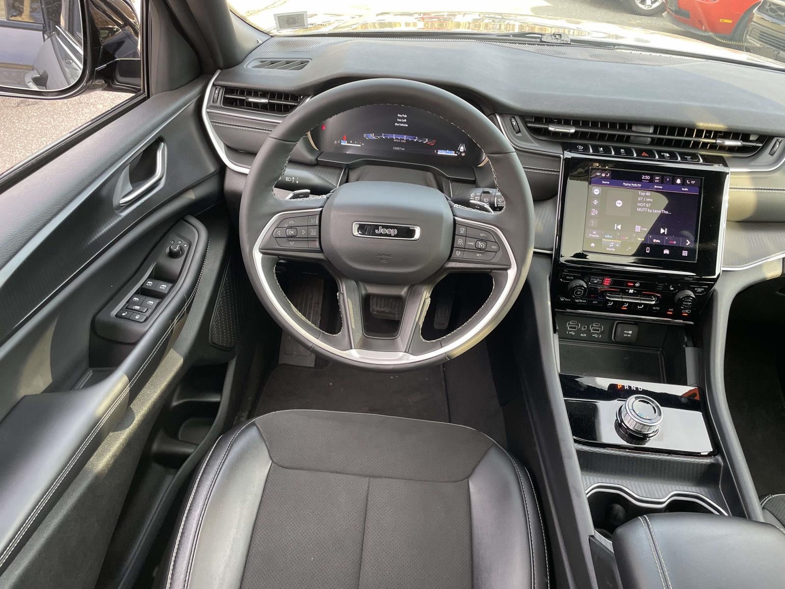 2025 Jeep Grand Cherokee L Altitude X 4x4