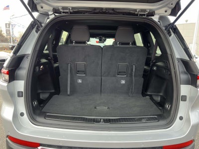 2025 Jeep Grand Cherokee L Laredo X 4x4