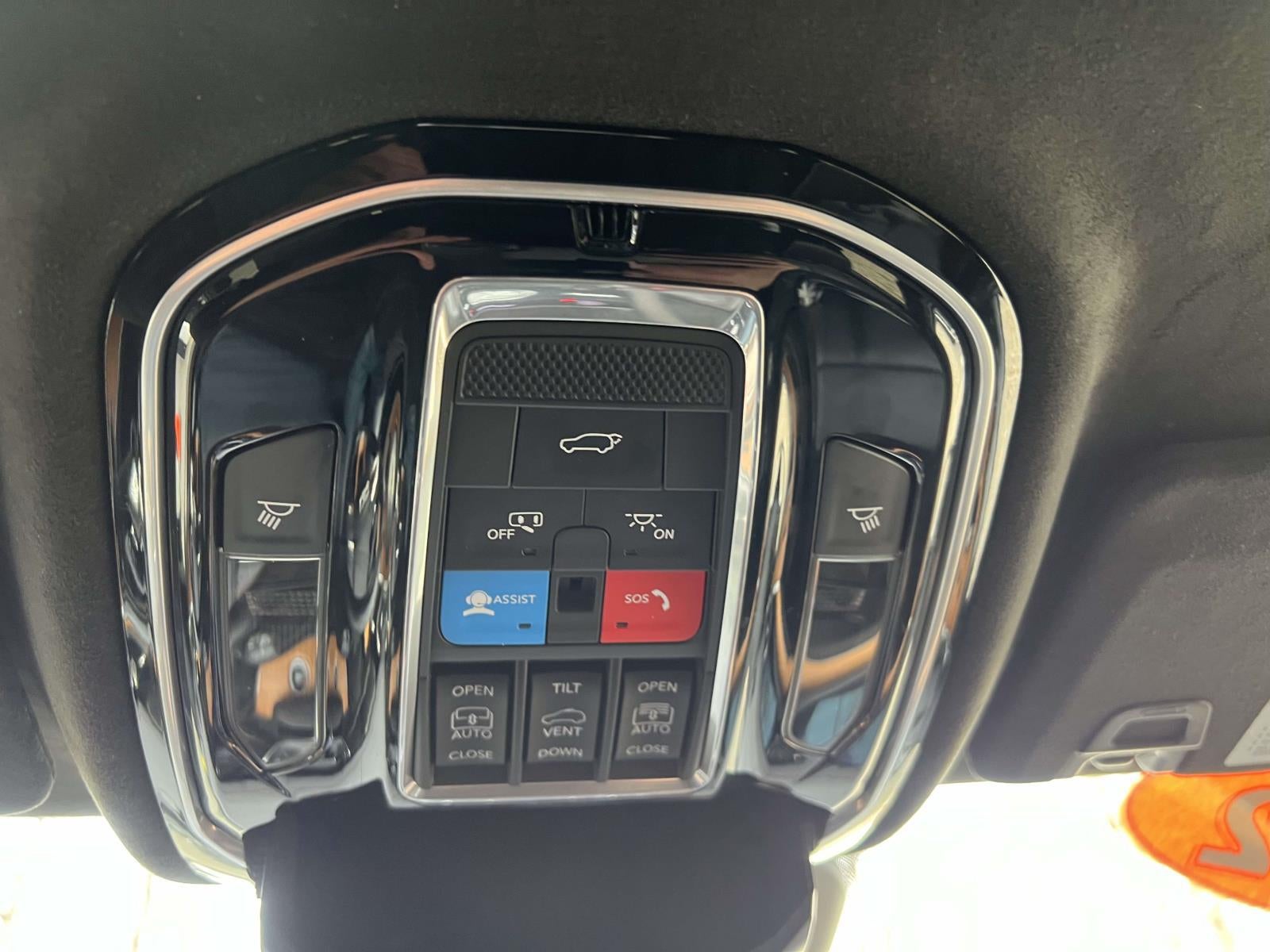 2022 Jeep Grand Cherokee L Summit Reserve 4x4