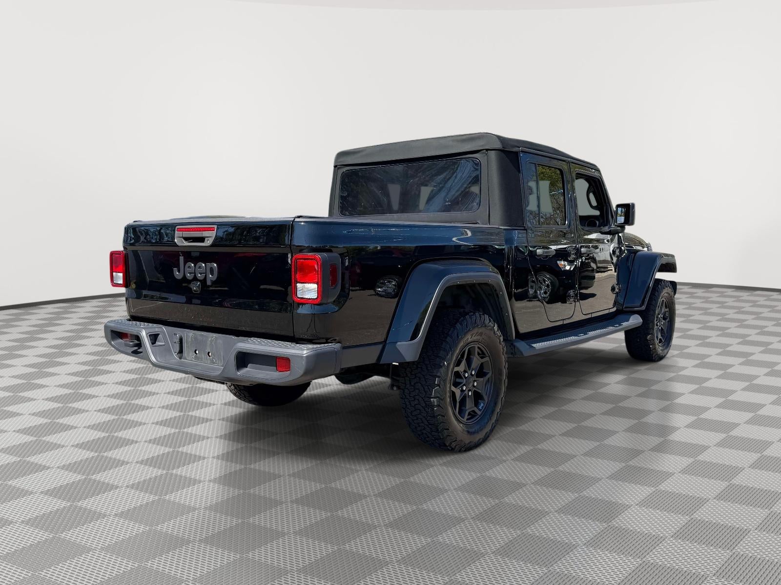 2022 Jeep Gladiator Willys 4x4