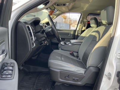 2019 RAM 1500 Classic SLT Crew Cab 4x4 57' Box