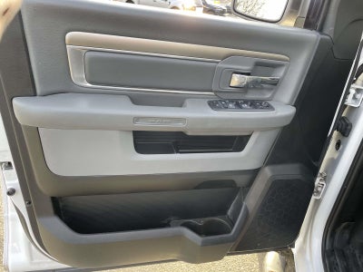 2019 RAM 1500 Classic SLT Crew Cab 4x4 57' Box