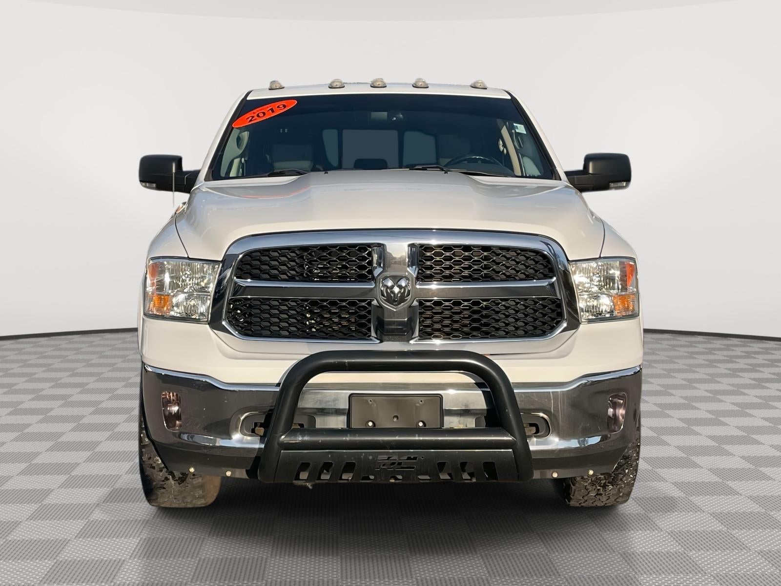 2019 RAM 1500 Classic SLT Crew Cab 4x4 57' Box